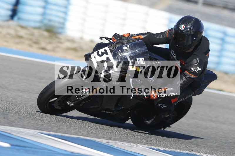 /02 29.01.-02.02.2024 Moto Center Thun Jerez/Gruppe gruen-green/315